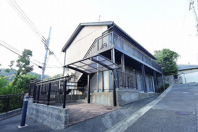 中山手ガーデンパレスB棟