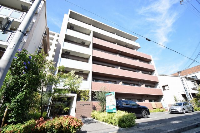 神戸市東灘区本庄町１丁目の賃貸マンションの外観