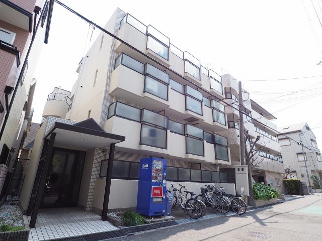 神戸市東灘区御影石町３丁目の賃貸マンションの外観