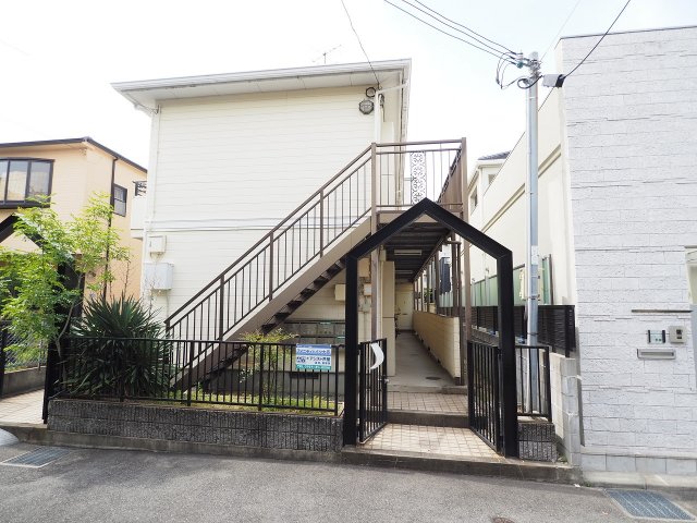芦屋市大原町の賃貸アパート