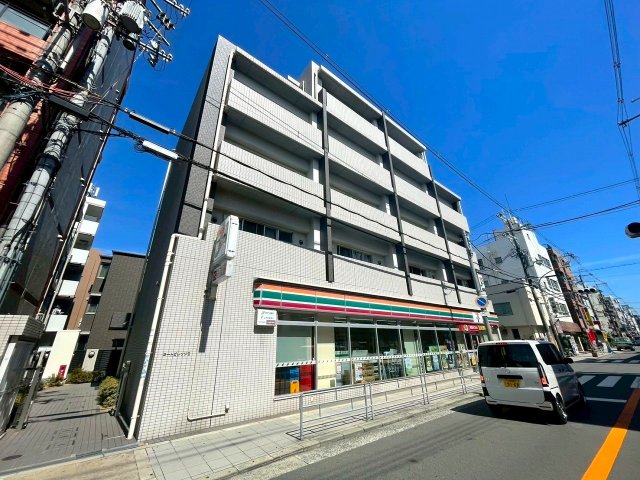 大阪市東淀川区小松２丁目の賃貸マンションの外観