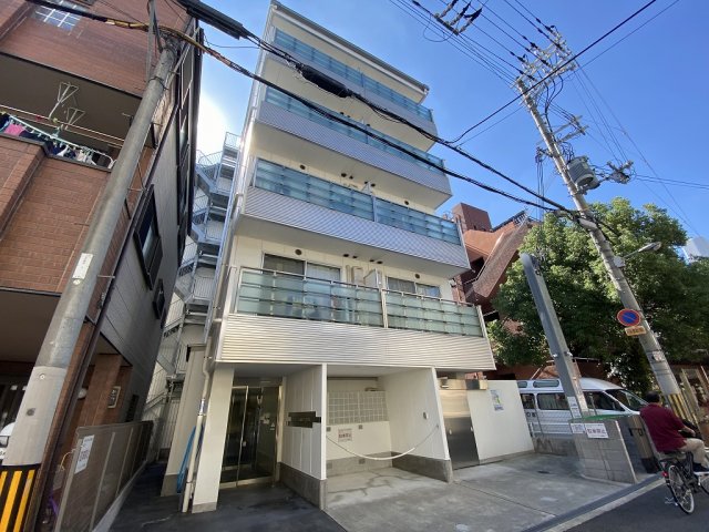大阪市東淀川区小松１丁目の賃貸マンションの外観