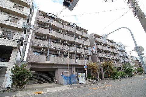 大阪市東淀川区淡路５丁目の賃貸マンションの外観
