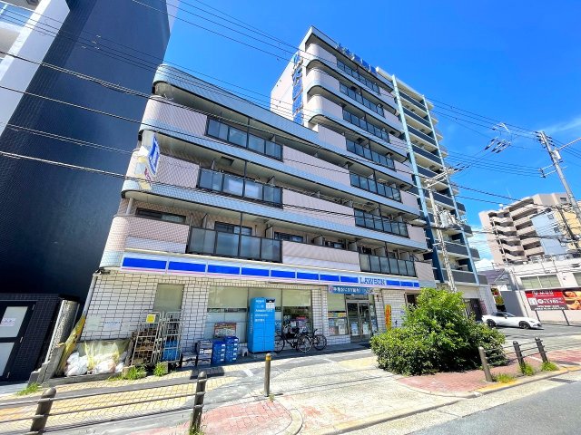 大阪市東淀川区上新庄３丁目の賃貸マンションの外観