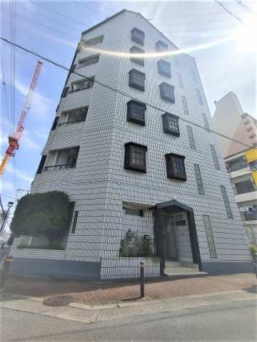 大阪市東淀川区下新庄４丁目の賃貸マンションの外観
