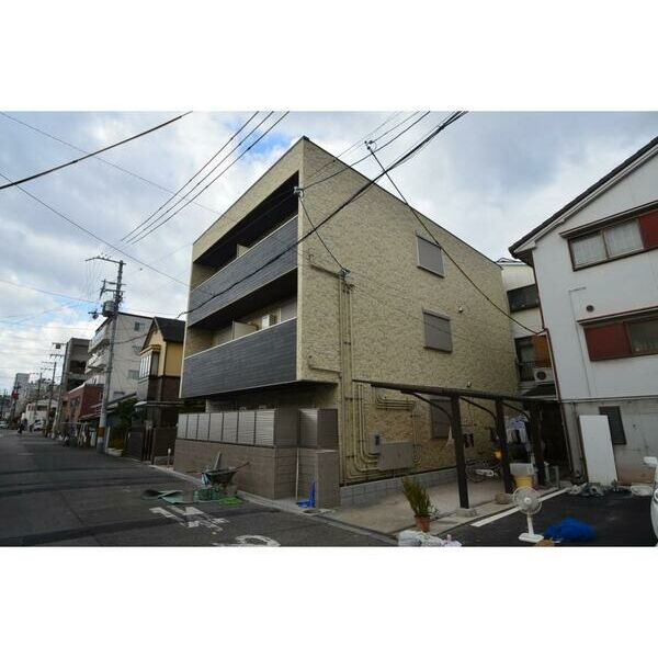 大阪市東淀川区下新庄1丁目の賃貸アパートの外観 大阪市東淀川区下新庄1丁目の賃貸アパートの外観