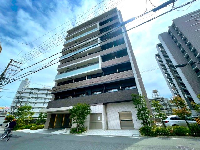 大阪市東淀川区上新庄３丁目の賃貸マンションの外観