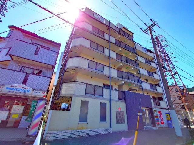 大阪市東淀川区大隅１丁目の賃貸マンションの外観