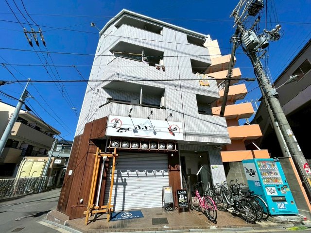 大阪市東淀川区上新庄３丁目の賃貸マンション