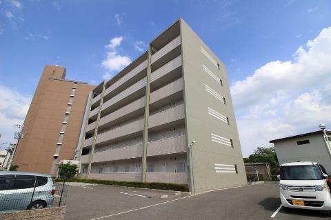 大阪市東淀川区菅原１丁目の賃貸マンションの外観