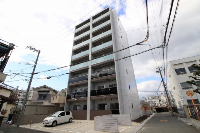大阪市東淀川区西淡路４丁目の賃貸マンションの外観