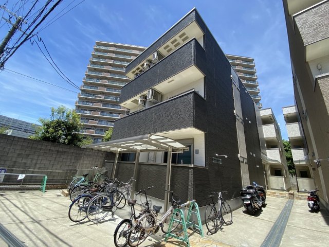 大阪市東淀川区南江口１丁目の賃貸アパートの外観