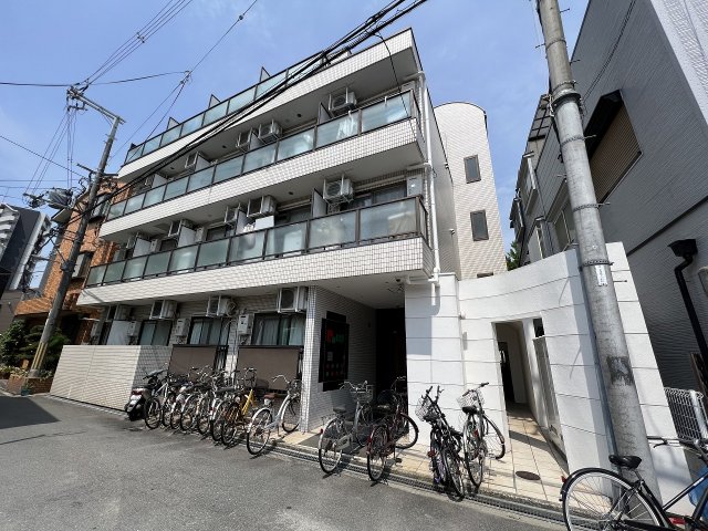 大阪市東淀川区東淡路４丁目の賃貸マンションの外観