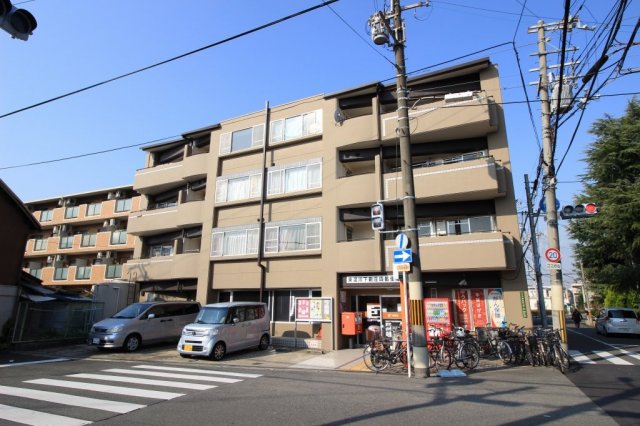 大阪市東淀川区下新庄４丁目の賃貸マンションの外観