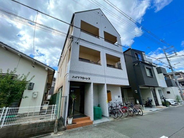 大阪市東淀川区大桐１丁目の賃貸マンションの外観