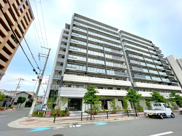大阪市東淀川区東淡路４丁目の賃貸マンションの外観