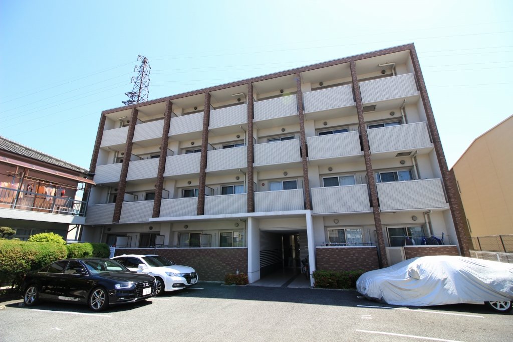 大阪市東淀川区南江口３丁目の賃貸マンションの外観