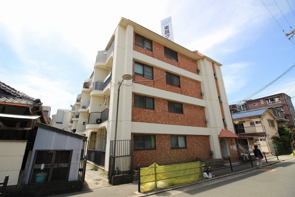 大阪市東淀川区豊里７丁目の賃貸マンションの外観