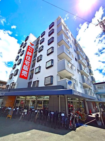 大阪市東淀川区豊新５丁目の賃貸マンションの外観