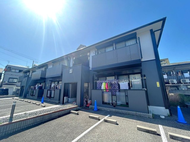 大阪市東淀川区西淡路３丁目の賃貸アパートの外観