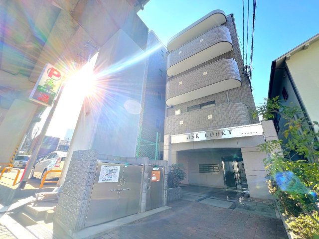 大阪市東淀川区西淡路２丁目の賃貸マンションの外観