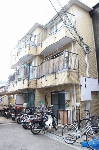 大阪市東淀川区井高野３丁目の賃貸マンション