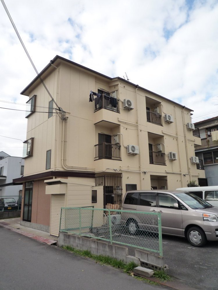 大阪市東淀川区下新庄６丁目の賃貸マンションの外観