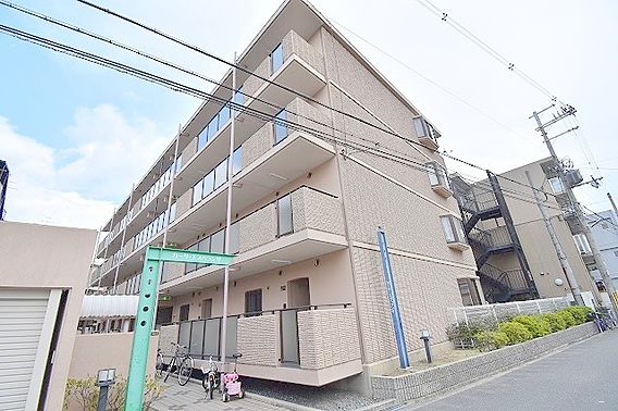 大阪市東淀川区大桐２丁目の賃貸マンションの外観