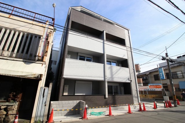 大阪市東淀川区菅原６丁目の賃貸アパートの外観