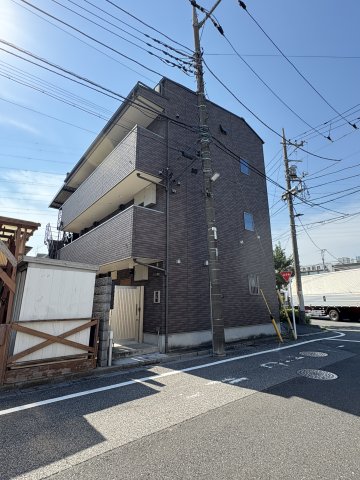 サザンフロント六町の外観