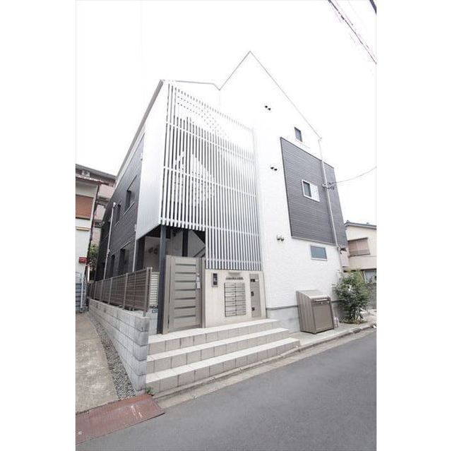 タカラリーベの外観