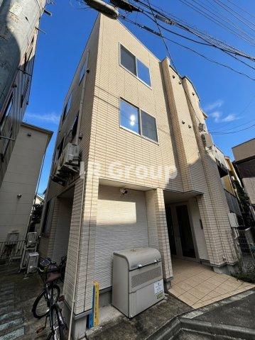 グランシャレー北千住の外観