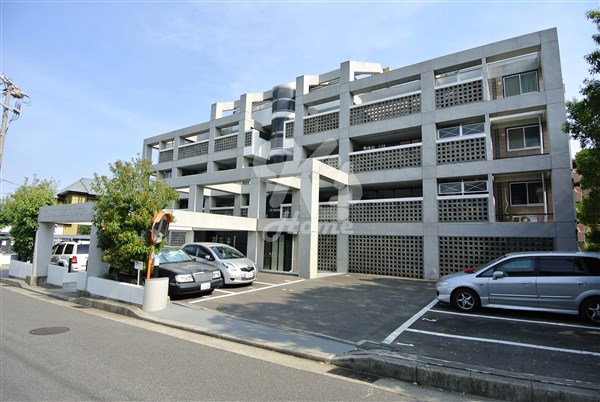 グランドメゾン須磨の外観