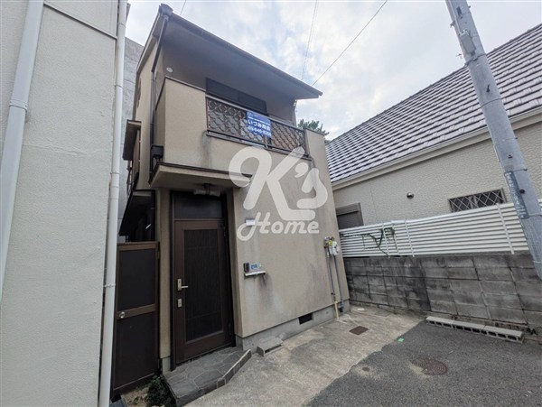 長田町２丁目貸家の外観