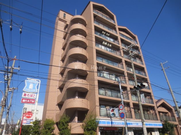 神戸市兵庫区荒田町3丁目の賃貸マンションの外観 神戸市兵庫区荒田町3丁目の賃貸マンションの外観