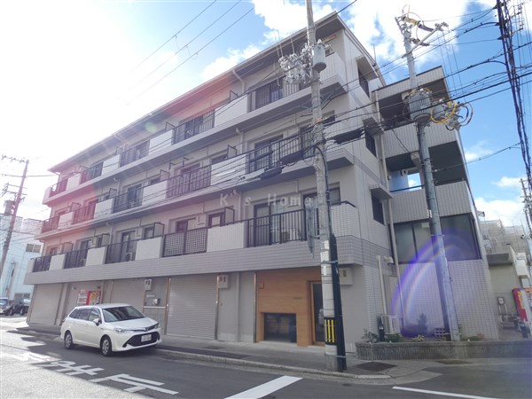 リボーン島田の外観