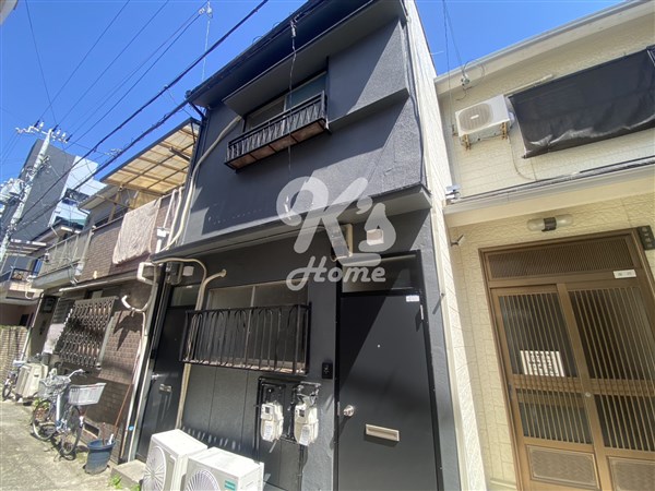 二葉町１０丁目アパートの外観