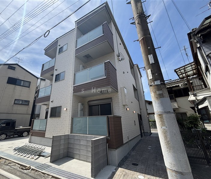 尼崎市元浜町3丁目の賃貸アパートの外観 尼崎市元浜町3丁目の賃貸アパートの外観