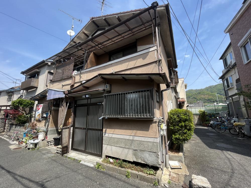 法善寺４丁目貸家