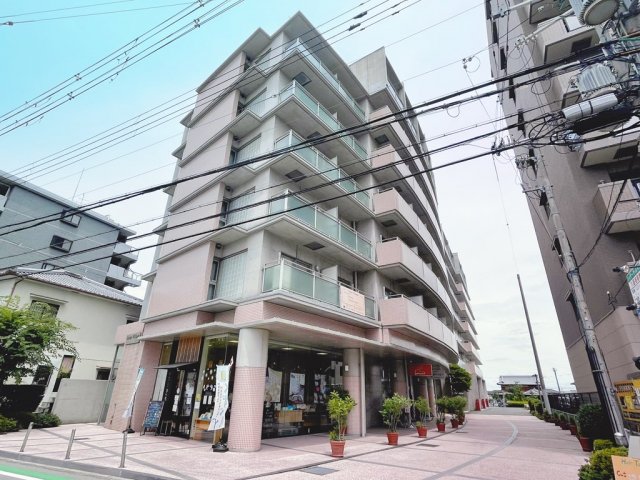 シィダーヴィレッジ
