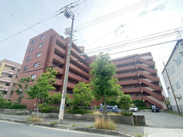 清川六番館