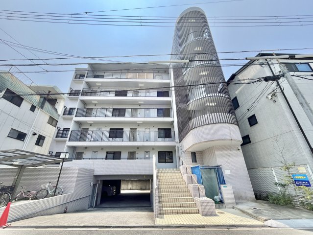 メゾンラシャンテ