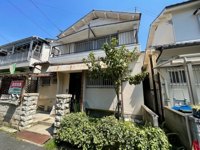 高鷲２丁目戸建