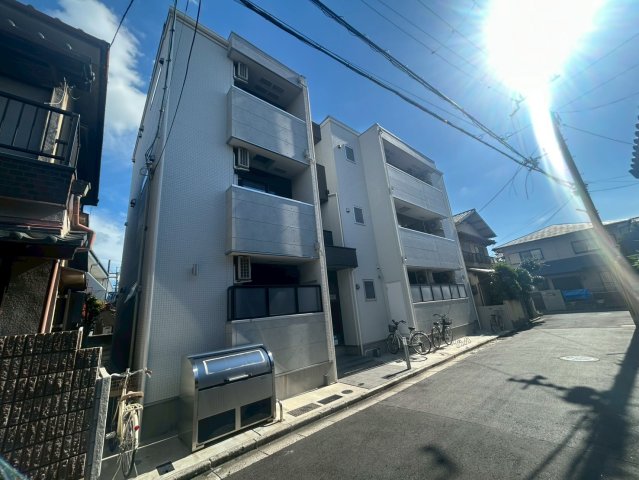 リアフラッツ近大の外観