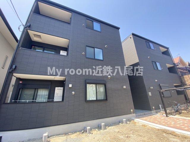 リビングライフ八尾山本の外観