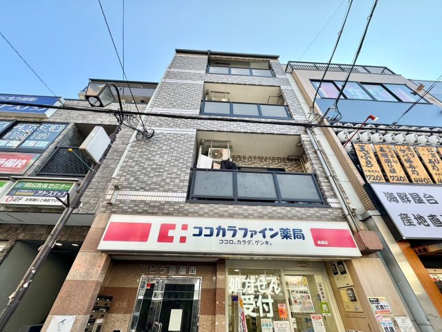 ビラ菱屋西の外観