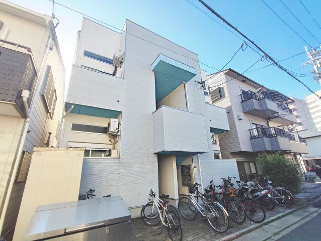 Tierra 長瀬 staの外観