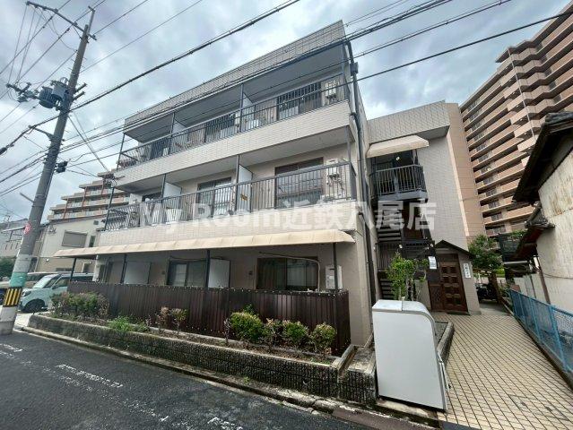 三和ハイツの外観