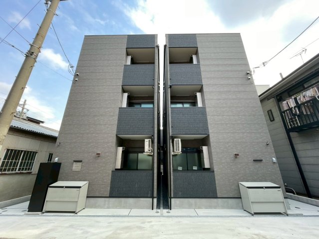 The　Crestの外観