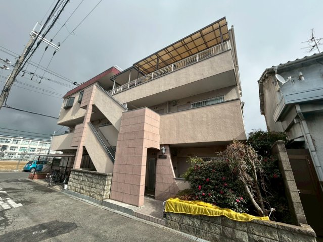 サイレンスハイムの外観